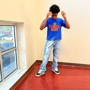 Meet your Posher, Larry